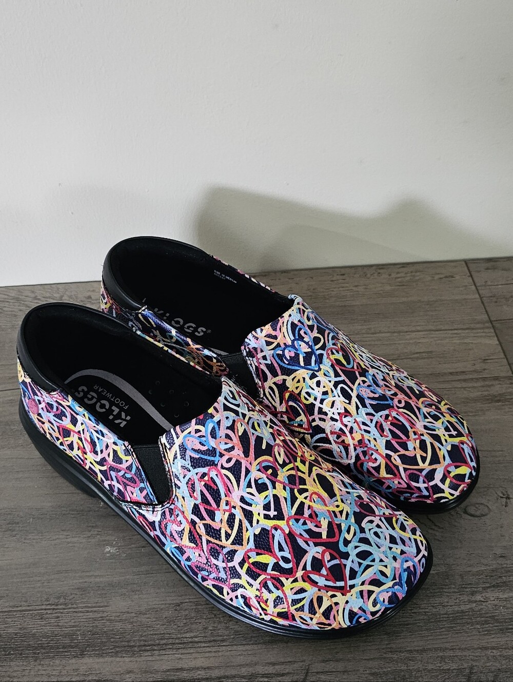 Klogs Women’s Slip-On Work Clog in Multicolor Scribble Hearts Ascent Dize 10